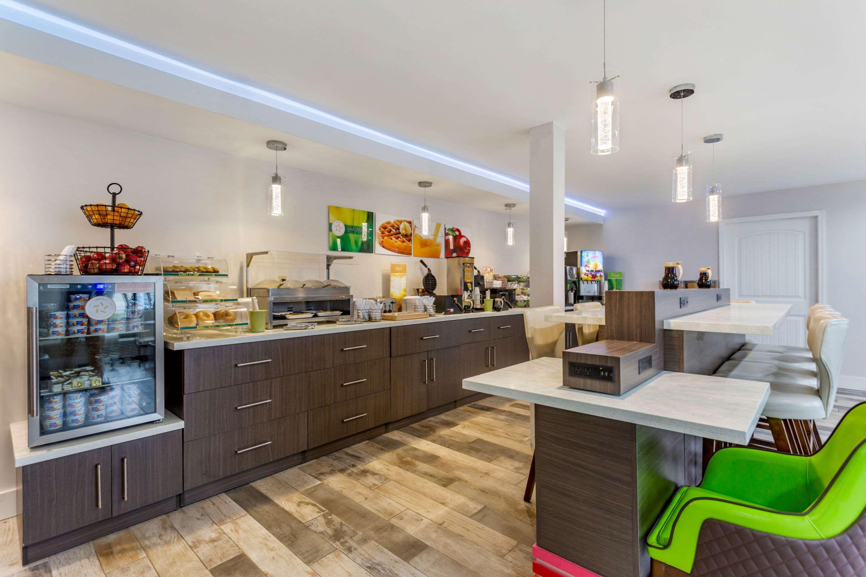Quality Inn Murfreesboro-University Area מראה חיצוני תמונה